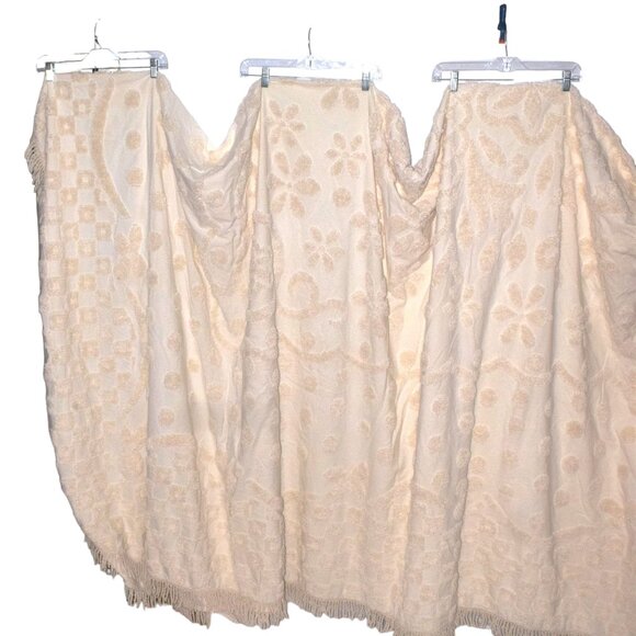 Vintage MCM Chenille Bedspread King Size Daisey Checkerboard Fringe Granny Core - Picture 6 of 9